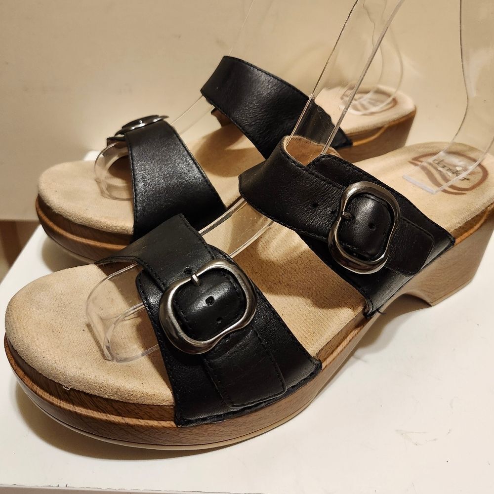 Dansko "Sophie" Black Leather Adjustable Buckle Slip-on Sandals sz.8/39 Ret.$140 - Picture 4 of 7